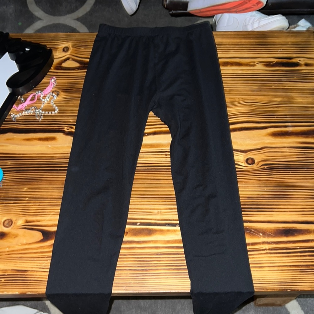black leggings